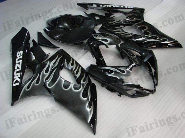 Custom fairings for 2005 2006 GSXR1000 black/white flame scheme - Click Image to Close