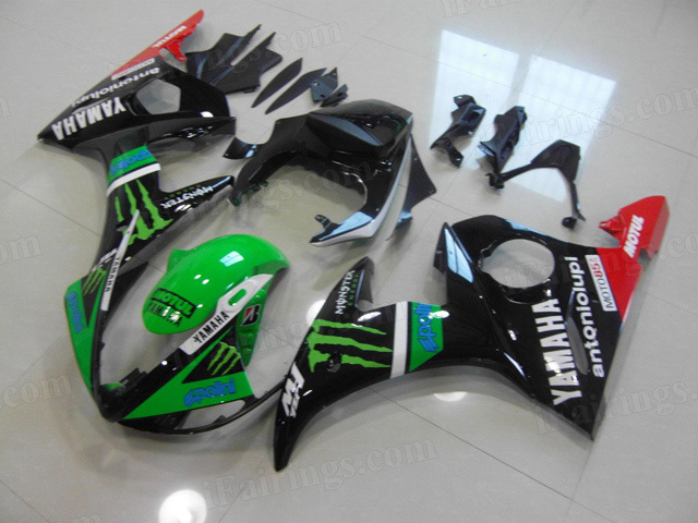 2003 2004 2005 Yamaha YZF R6 green and black monster graphic fairings.