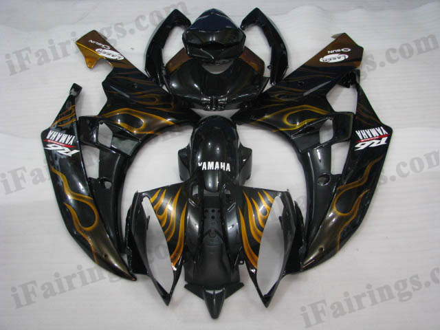 2006 2007 YZF R6 black and gold flame fairings - Click Image to Close