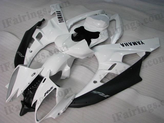 2006 2007 YZF R6 white and black fairings - Click Image to Close