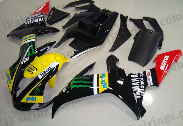 aftermarket fairings for 2002 2003 YZF R1 Monster decals graphic.