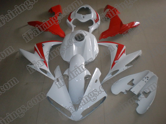 Custom fairings for 2004 2005 2006 YZF R1 red/white graphics. - Click Image to Close