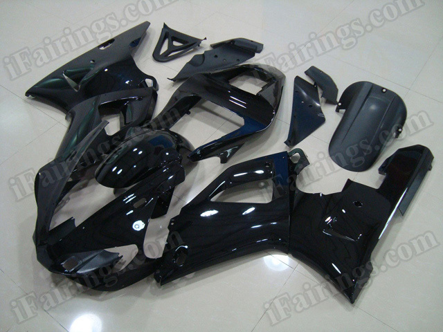 Motorcycle fairing sets for Yamaha R1 2000 2001 glossy black.