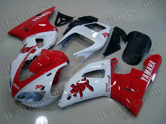 Motorcycle fairings/body kits for 1998 1999 Yamaha YZF R1 red and white.