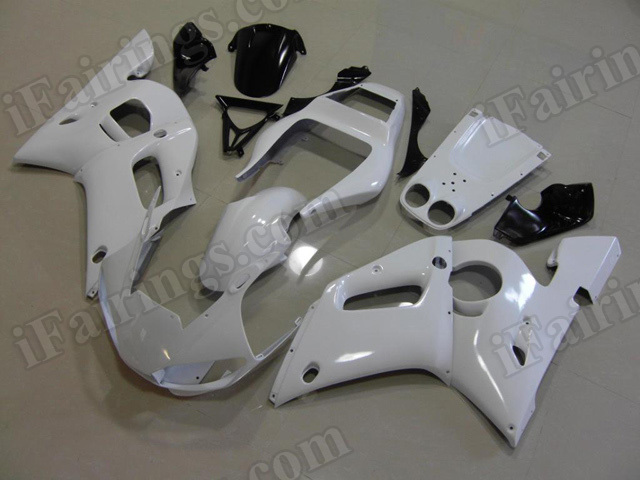 Motorcycle fairings/body kits for 1999 to 2002 Yamaha YZF R6 white. - Click Image to Close