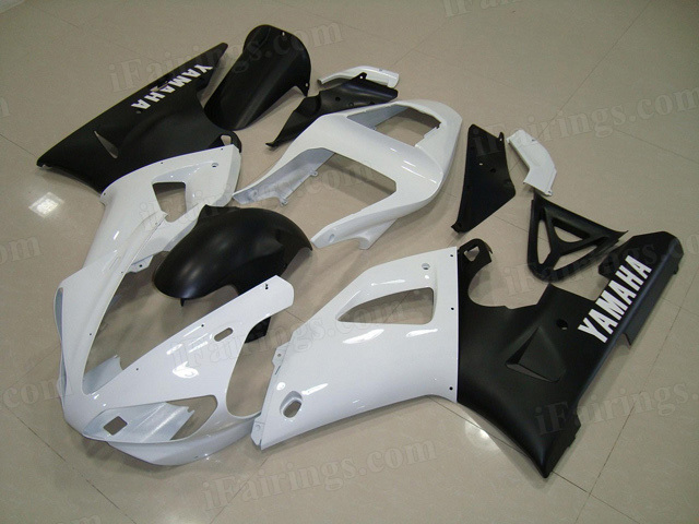 Motorcycle fairings/body kits for 2000 2001 Yamaha YZF R1 white and black fairings. - Click Image to Close