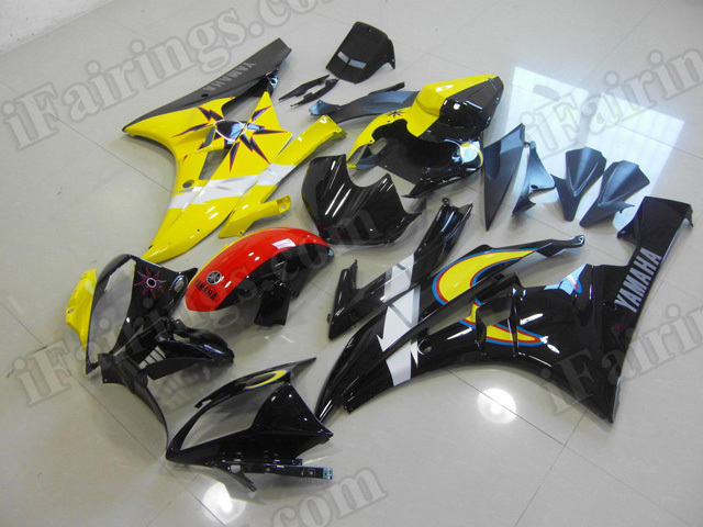 Motorcycle fairings/body kits for 2006 2007 Yamaha YZF R6 black and yellow.