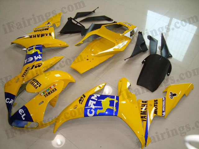 Replacement fairings and body kits for 2002 2003 YZF R1 Camel decals.