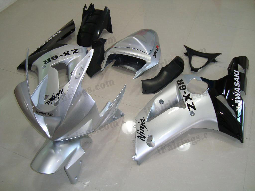 2003 2004 Kawasaki ZX6R Ninja silver and black fairing kits. - Click Image to Close