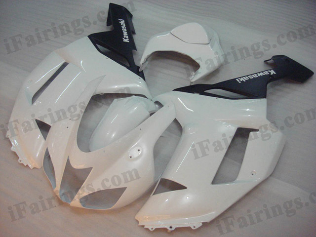 2007 2008 ZX6R 636 white and black fairings - Click Image to Close