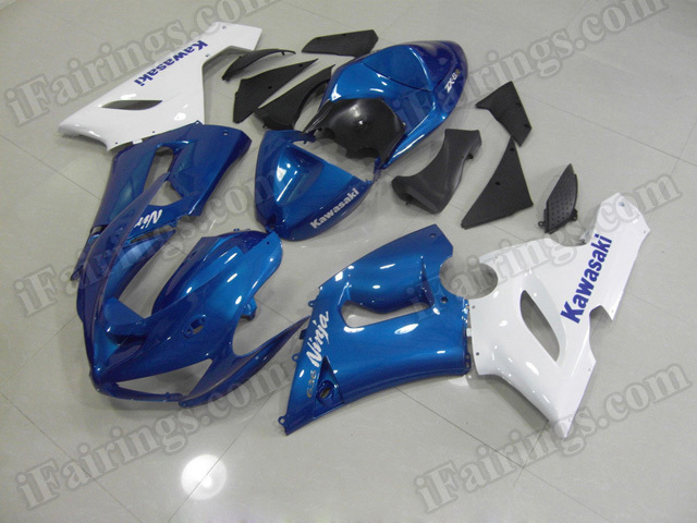 Motorcycle fairings/bodywork for Kawasaki 2005 2006 Ninja ZX6R blue and white.
