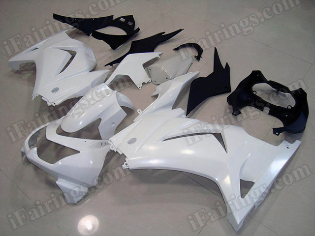 Motorcycle fairings/bodywork for Kawasaki Ninja 250R EX250 2008 to 2012 pearl white. - Click Image to Close