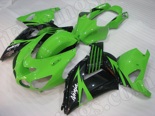 Motorcycle fairings/bodywork for Kawasaki Ninja ZX14R 2006 to 2011 green and black.