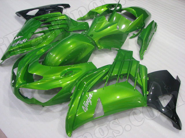 Motorcycle fairings/bodywork for Kawasaki Ninja ZX14R 2012 to 2015 green and black.