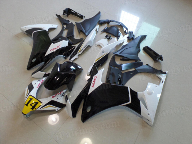 2013 2014 2015 Honda CBR500R custom fairing kits with PLAYBOY symbol.