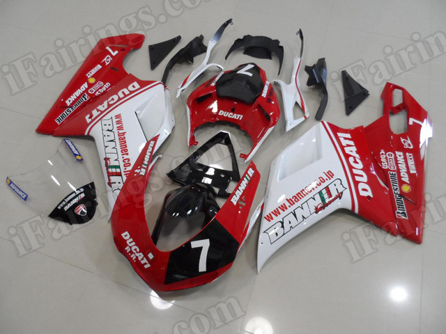 aftermarket fairings/bodywork for Ducati 848/1098/1198 red and white scheme. - Click Image to Close