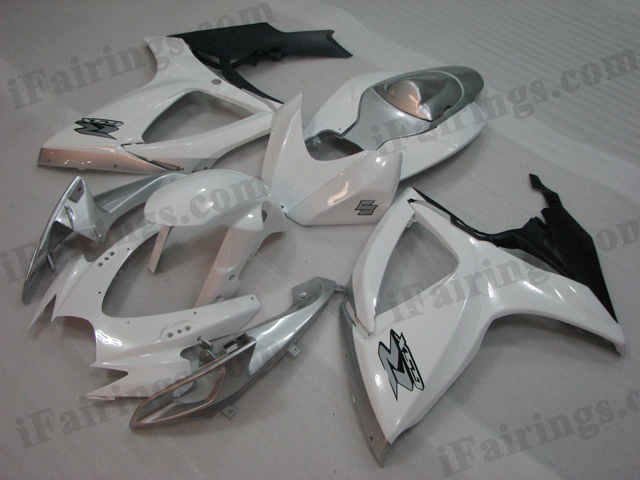 2006 2007 Suzuki GSXR600/750 white and black fairing kits. - Click Image to Close