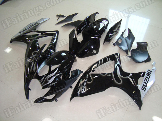Motorcycle fairings/bodywork for 2006 2007 Suzuki GSX R 600/750 black with silver flame. - Click Image to Close