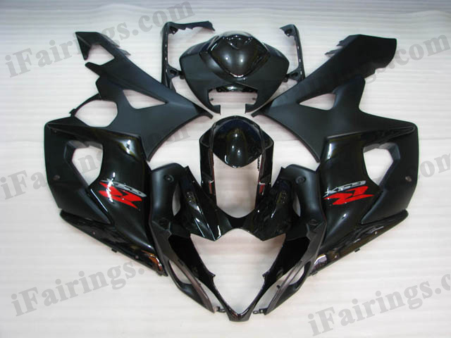 Custom fairings for 2005 2006 GSXR1000 glossy black/matt black