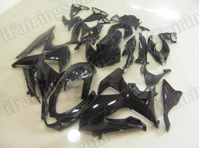 Motorcycle fairings/body kits for 2009 to 2014 Suzuki GSXR1000 glossy black.