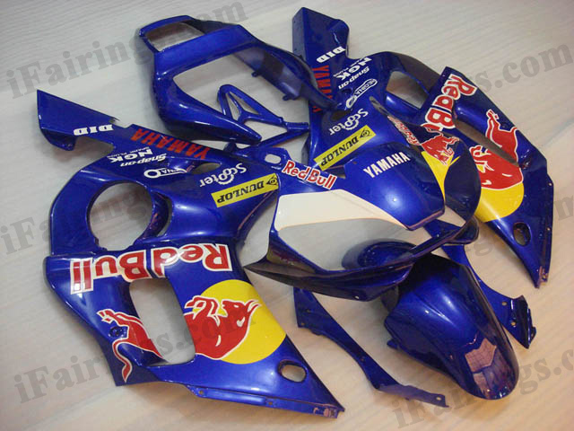 aftermarket fairings for 1999 to 2002 YZF R6 red bull decals.