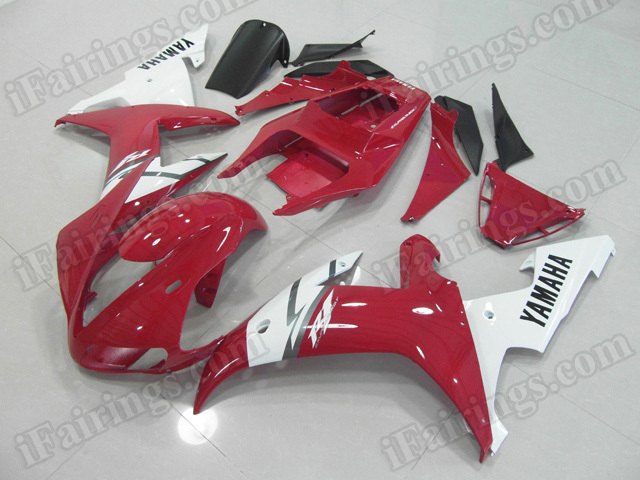 Motorcycle fairings/body kits for 2002 2003 Yamaha YZF R1 red and white.