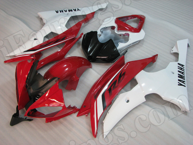 Motorcycle fairings/body kits for 2008 to 2015 Yamaha YZF R6 red and white paint.