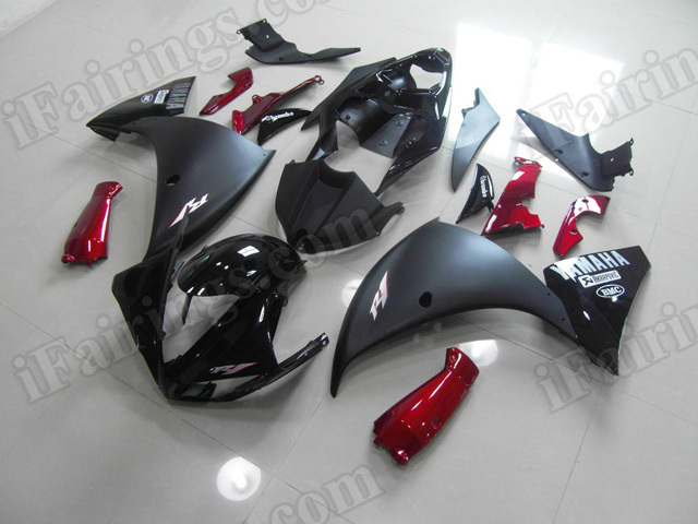 Motorcycle fairings/body kits for 2009 2010 2011 Yamaha YZF R1 black and red.