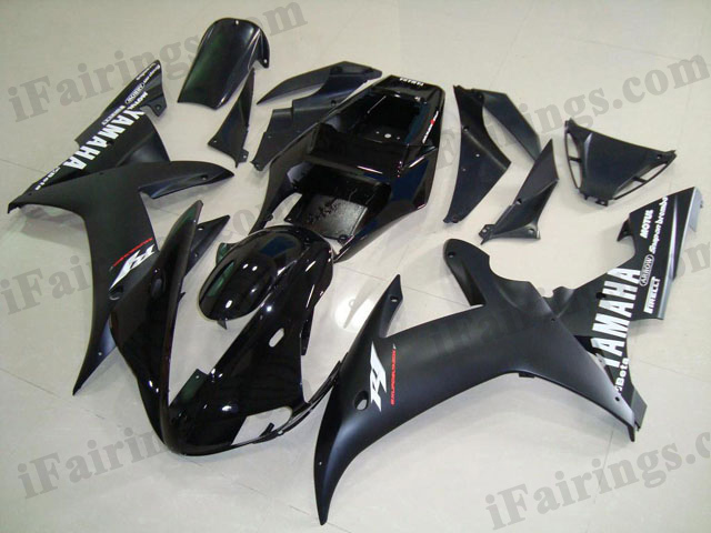 Replacement fairings for 2002 2003 YZF R1 black scheme.