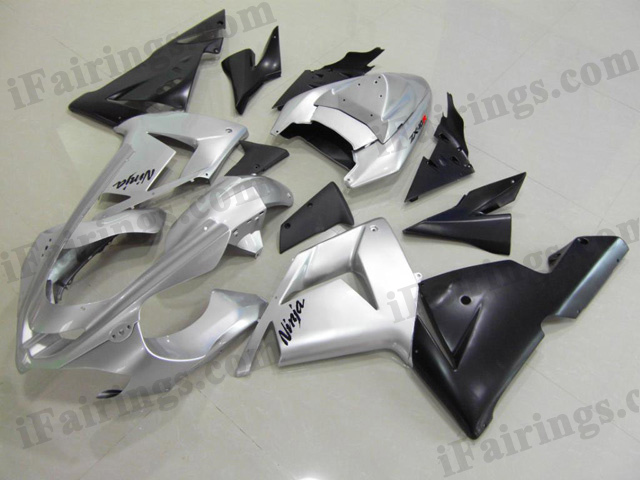 2004 2005 ZX10R silver and black fairings