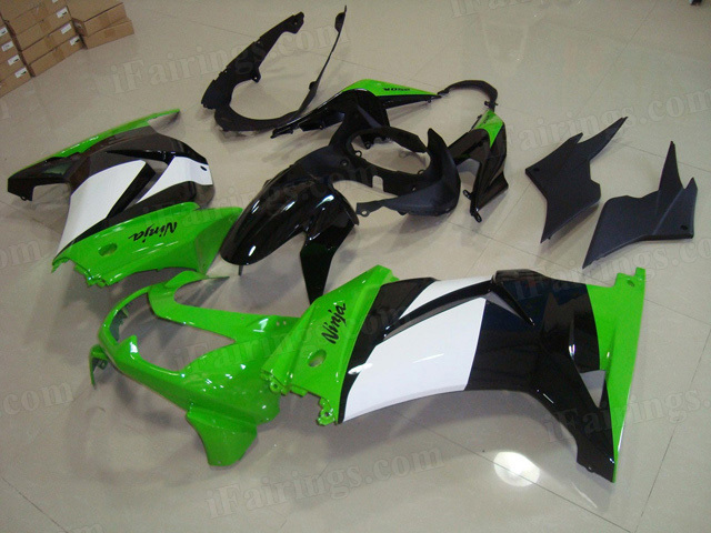 Kawasaki Ninja 250R EX250 2008 to 2012 green/white/black fairing kits.