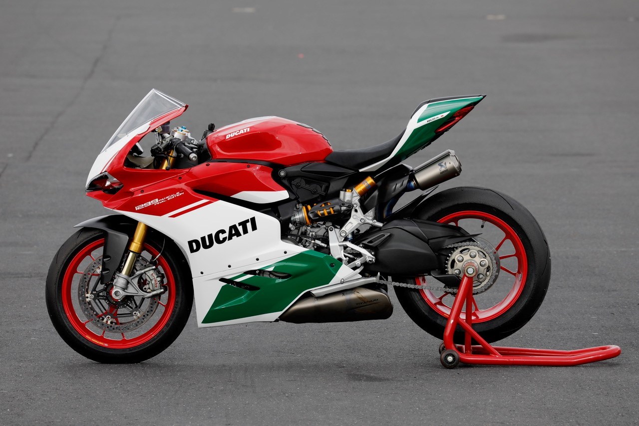 Ducati 1299 Panigale Final Edition Fairing Kit.