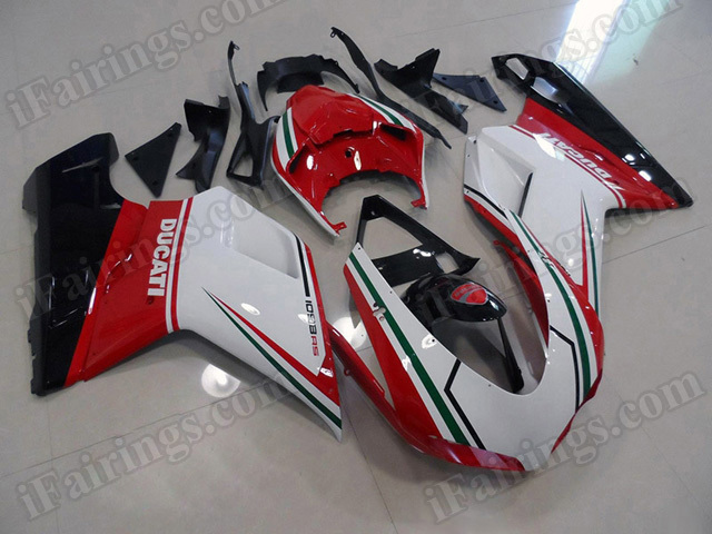 Motorcycle fairings/bodywork for Ducati 848/1098/1198 tricolore replica.