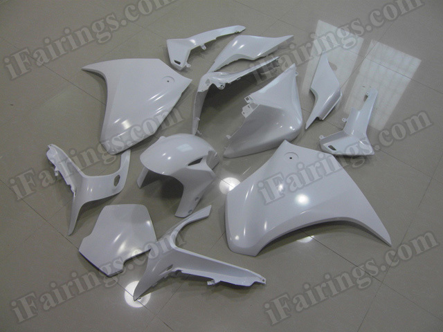 Motorcycle fairings/bodywork for Honda VFR1200F 2010 to 2014 pearl white.