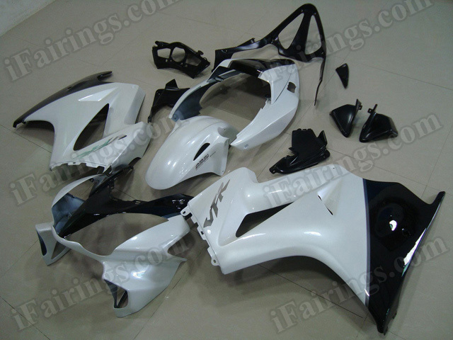 Motorcycle fairings/bodywork for Honda VFR800 2002 to 2012 white and black.
